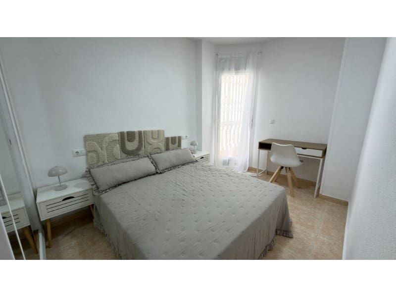 2 chambre Appartement à vendre à Torrevieja - 144 000 € (Ref: 9910750)