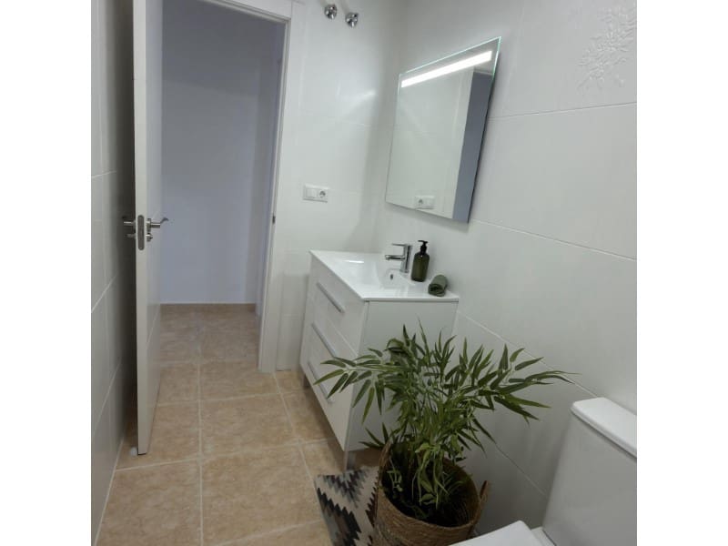 2 chambre Appartement à vendre à Torrevieja - 144 000 € (Ref: 9910750)