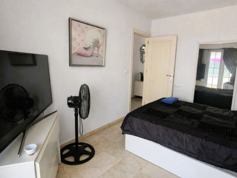 4 quarto Casa em Banda para venda em Orihuela Costa - 295 000 € (Ref: 9910751)