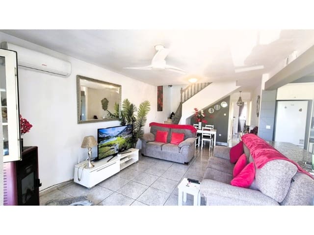 4 quarto Casa em Banda para venda em Villamartin, Orihuela - 295 000 € (Ref: 9910751)