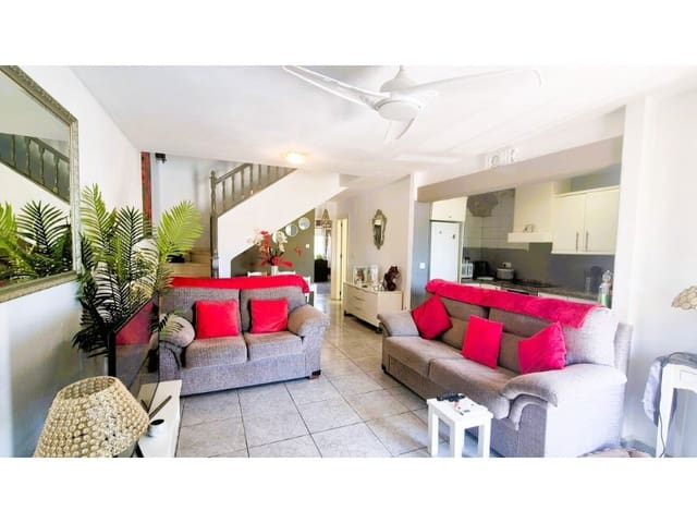 4 quarto Casa em Banda para venda em Villamartin, Orihuela - 295 000 € (Ref: 9910751)