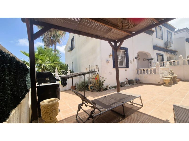 4 quarto Casa em Banda para venda em Orihuela Costa - 295 000 € (Ref: 9910751)