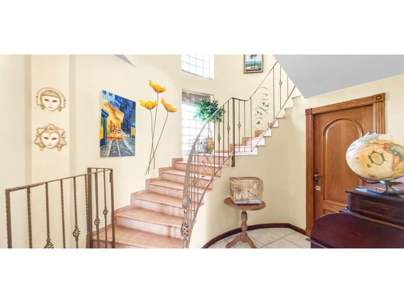 5 bedroom Villa for sale in La Mata with pool garage - € 950,000 (Ref: 9912830)