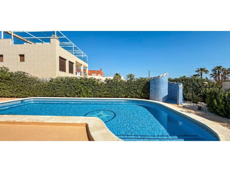 5 bedroom Villa for sale in La Mata with pool garage - € 950,000 (Ref: 9912830)