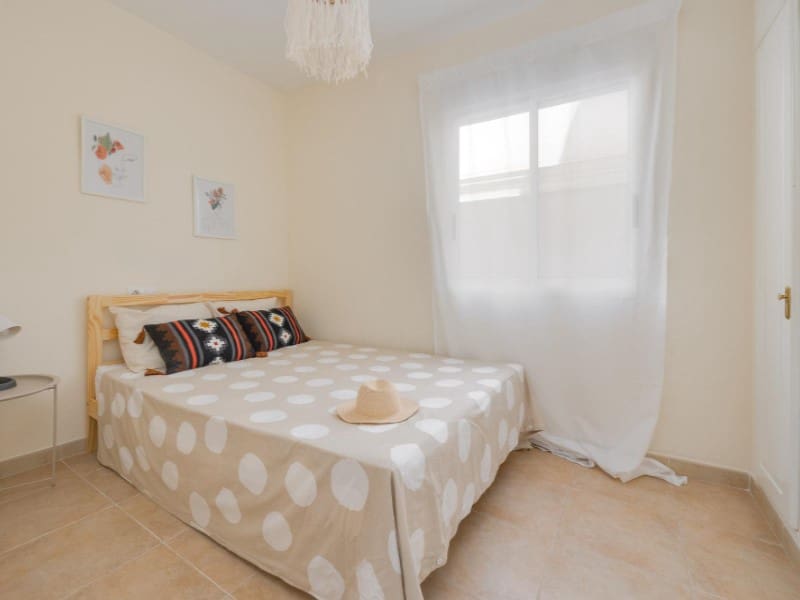 2 sypialnia Bungalow na sprzedaż w Torrevieja z basenem - 179 900 € (Ref: 9912831)