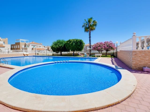2 sypialnia Bungalow na sprzedaż w Aguas Nuevas, Torrevieja z basenem - 179 900 € (Ref: 9912831)