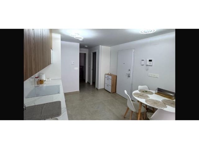Apartamento de 2 habitaciones en Las Piscinas Naturales, Torrevieja en venta - 329.000 € (Ref: 9912834)