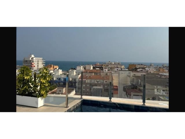 Apartamento de 2 habitaciones en Las Piscinas Naturales, Torrevieja en venta - 329.000 € (Ref: 9912834)
