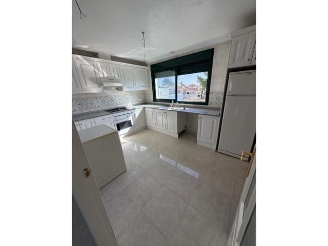 2 Zimmer Apartment zu verkaufen in Las Filipinas mit Pool - 325.800 € (Ref: 9912837)