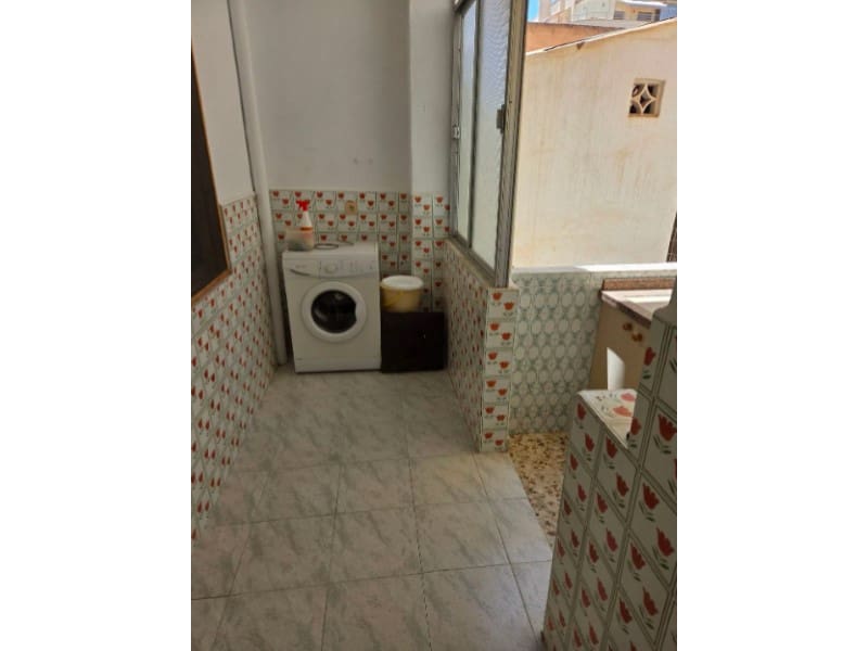 3 soveværelse Lejlighed til salg i Torrevieja - € 165.000 (Ref: 9912840)
