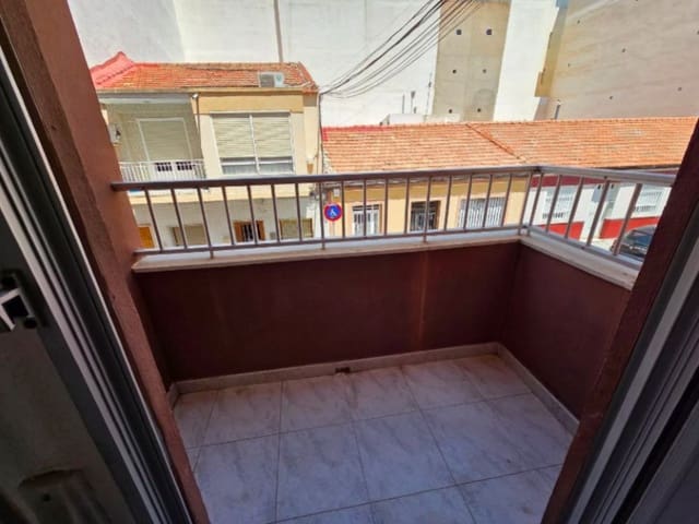 3 soveværelse Lejlighed til salg i Centro - Muelle Pesquero, Torrevieja - € 165.000 (Ref: 9912840)