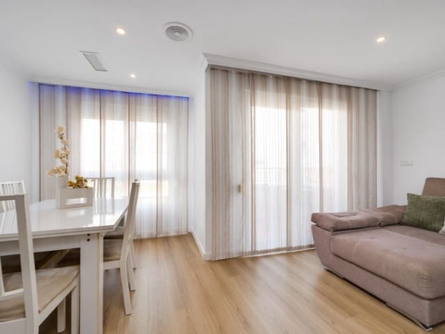 3 quarto Apartamento para venda em Centro - Muelle Pesquero, Torrevieja com garagem - 265 000 € (Ref: 9912841)