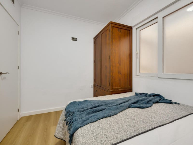3 quarto Apartamento para venda em Torrevieja com garagem - 265 000 € (Ref: 9912841)