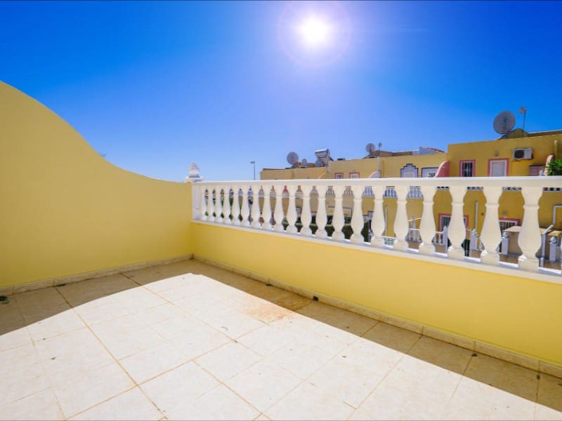 3 soveværelse Byhus til salg i Orihuela Costa med swimmingpool - € 239.900 (Ref: 9920165)