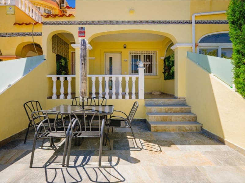 3 soveværelse Byhus til salg i Orihuela Costa med swimmingpool - € 239.900 (Ref: 9920165)