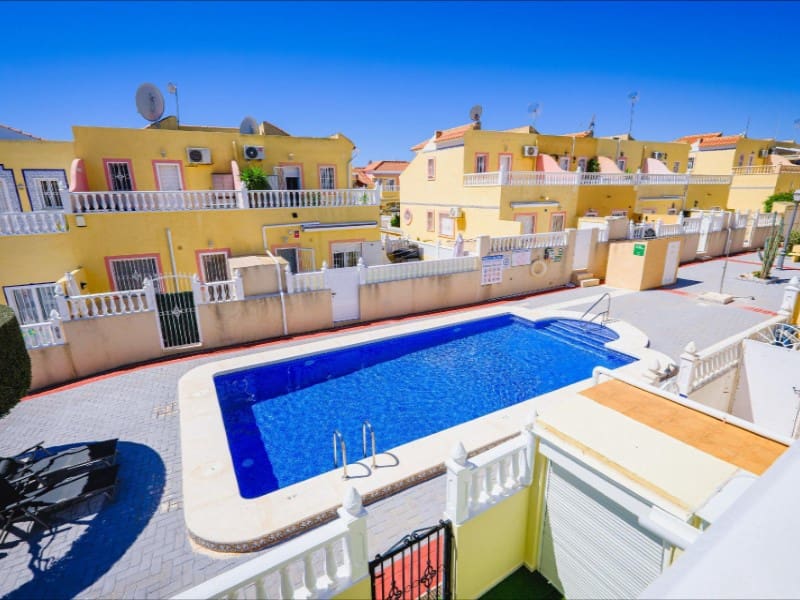3 soveværelse Byhus til salg i Orihuela Costa med swimmingpool - € 239.900 (Ref: 9920165)