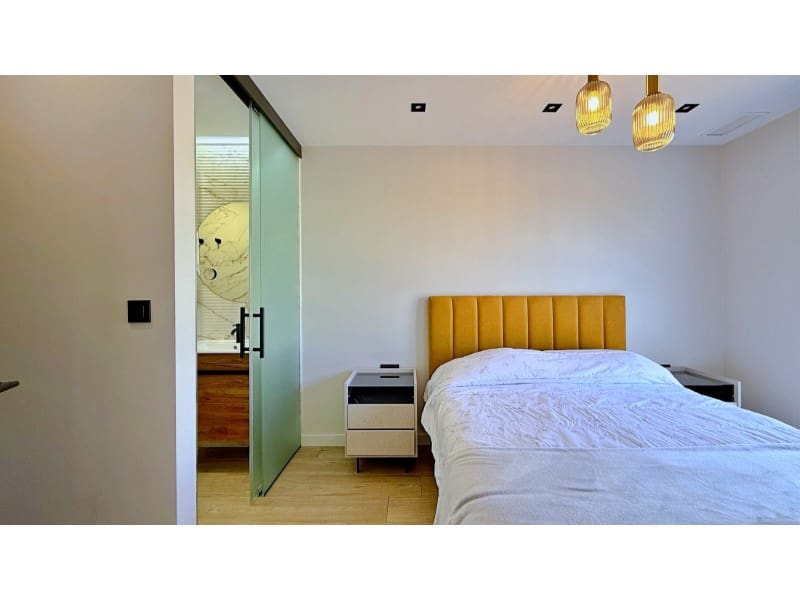 Penthouse for sale in Torrevieja with garage - € 379,000 (Ref: 9921958)