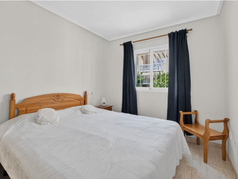 2 makuuhuone Huoneisto myytävänä paikassa Orihuela Costa - 226 000 € (Ref: 9933918)