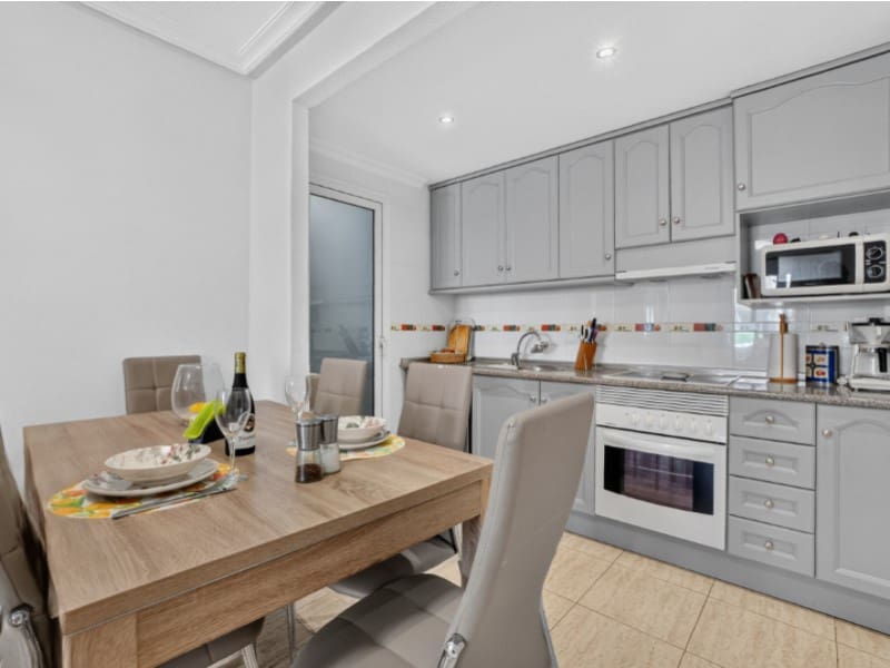 2 makuuhuone Huoneisto myytävänä paikassa Orihuela Costa - 226 000 € (Ref: 9933918)