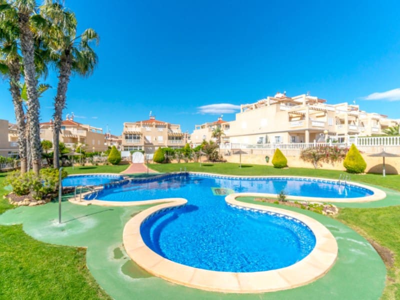 2 makuuhuone Huoneisto myytävänä paikassa Orihuela Costa - 226 000 € (Ref: 9933918)