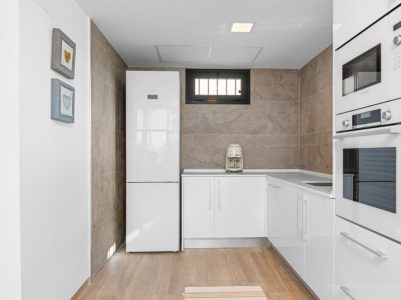 Chalet de 5 habitaciones en Orihuela Costa en venta - 829.000 € (Ref: 9942057)