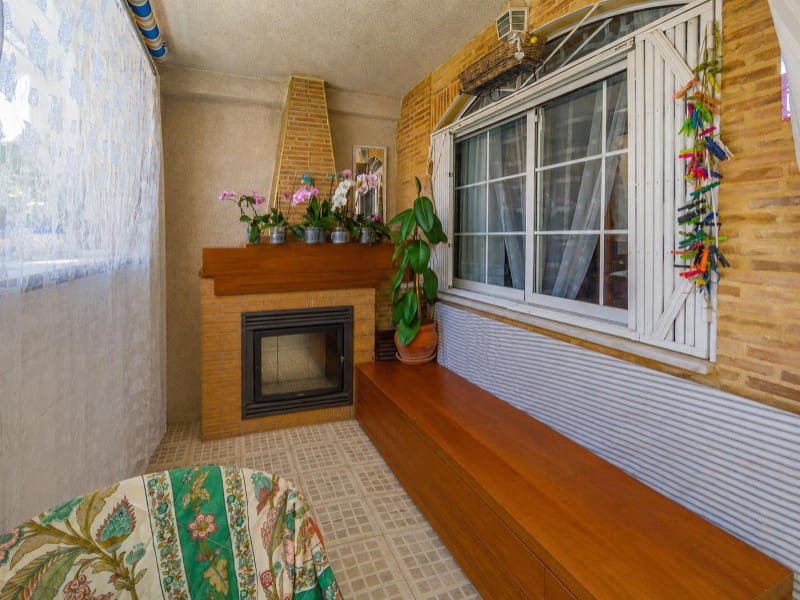 2 soverom Bungalow til salgs i Torrevieja - € 120 000 (Ref: 9953980)