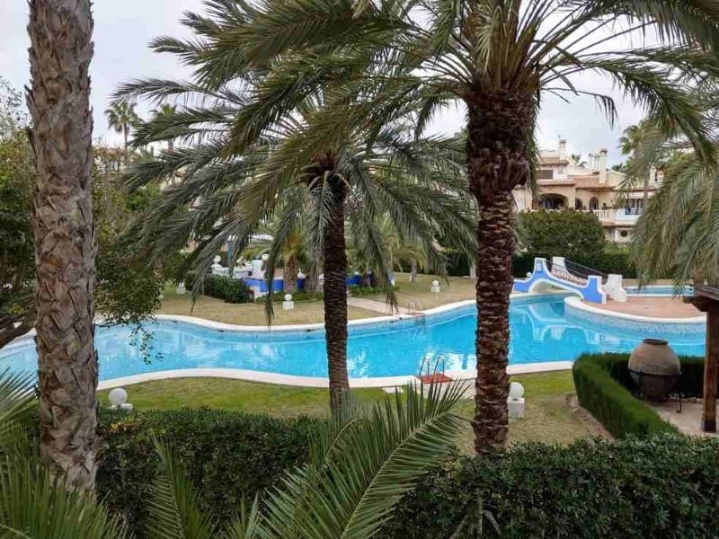 2 soverom Leilighet til salgs i Torrevieja - € 260 000 (Ref: 9953982)