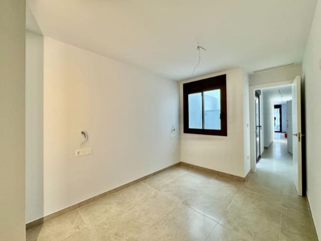 2 quarto Apartamento para venda em Playa de los Locos, Torrevieja com piscina - 250 000 € (Ref: 9957669)