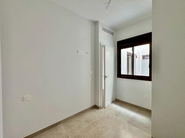 2 quarto Apartamento para venda em Playa de los Locos, Torrevieja com piscina - 250 000 € (Ref: 9957669)