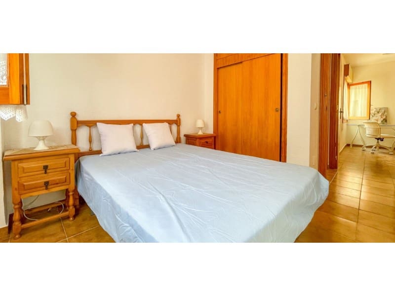 3 sypialnia Dom na sprzedaż w Playa Flamenca z garażem - 289 000 € (Ref: 9957670)