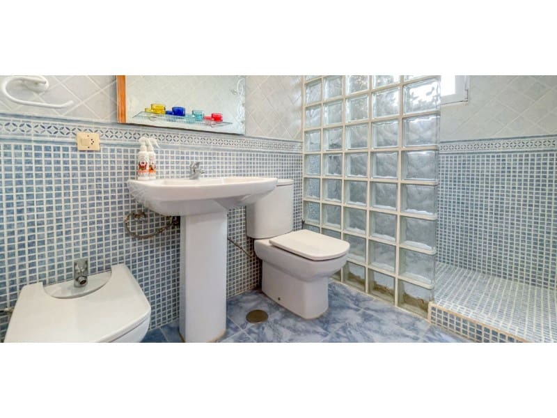 3 sypialnia Dom na sprzedaż w Playa Flamenca z garażem - 289 000 € (Ref: 9957670)