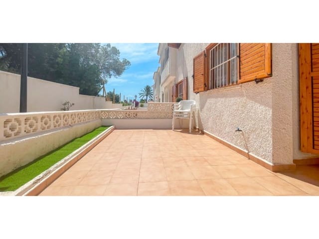 3 sypialnia Dom na sprzedaż w Playa Flamenca, Orihuela z garażem - 289 000 € (Ref: 9957670)