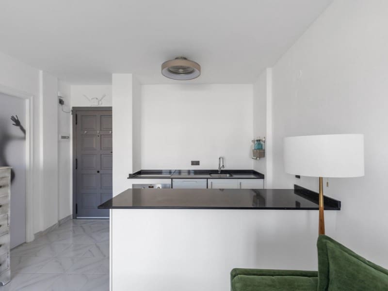 1 sypialnia Apartament na sprzedaż w Torrevieja - 179 500 € (Ref: 9957671)