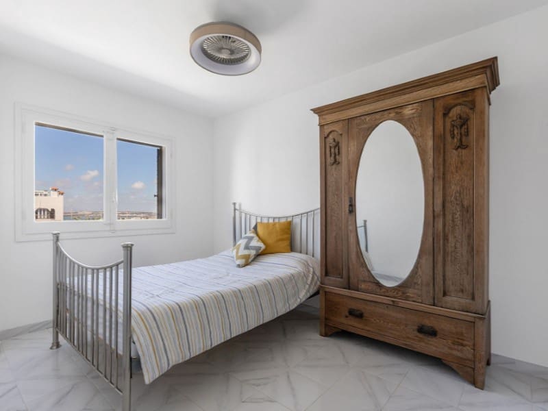 1 sypialnia Apartament na sprzedaż w Torrevieja - 179 500 € (Ref: 9957671)