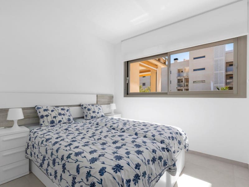 2 bedroom Apartment for sale in Orihuela Costa with pool garage - € 275,000 (Ref: 9957672)