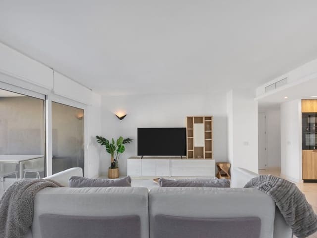 2 makuuhuone Huoneisto myytävänä paikassa Punta Prima, Torrevieja mukana uima-altaan 
autotalli - 765 000 € (Ref: 9959476)