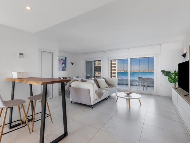 2 makuuhuone Huoneisto myytävänä paikassa Punta Prima, Torrevieja mukana uima-altaan 
autotalli - 765 000 € (Ref: 9959476)
