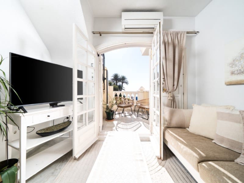 2 quarto Apartamento para venda em Torrevieja com piscina garagem - 369 000 € (Ref: 9962395)