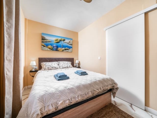 1 soveværelse Lejlighed til salg i El Chaparral, Torrevieja med swimmingpool - € 164.000 (Ref: 9973055)