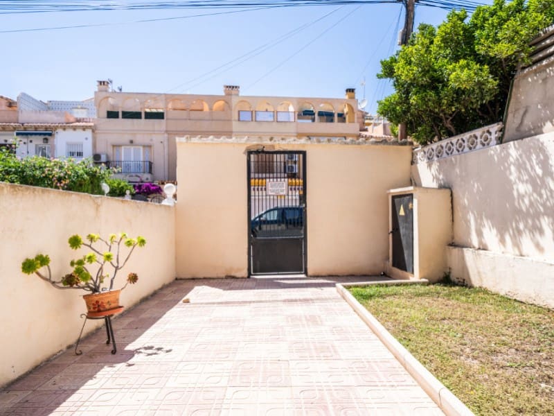 Apartamento de 1 habitación en El Chaparral en venta con piscina - 164.000 € (Ref: 9973055)