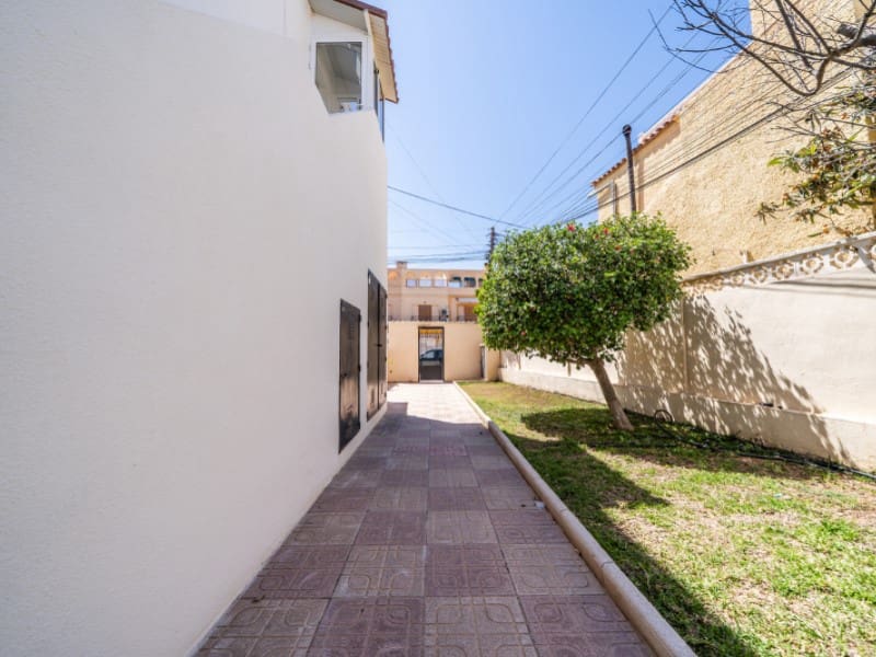 Apartamento de 1 habitación en El Chaparral en venta con piscina - 164.000 € (Ref: 9973055)