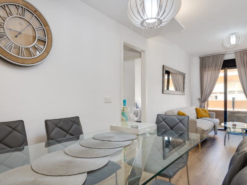 3 slaapkamer Appartement te koop in Torrevieja - € 299.000 (Ref: 9975051)