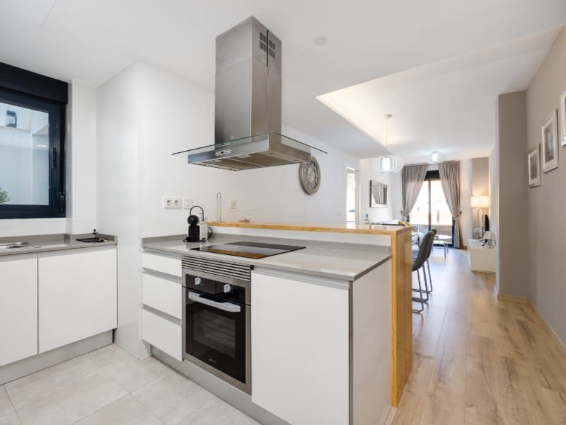 3 slaapkamer Appartement te koop in Torrevieja - € 299.000 (Ref: 9975051)