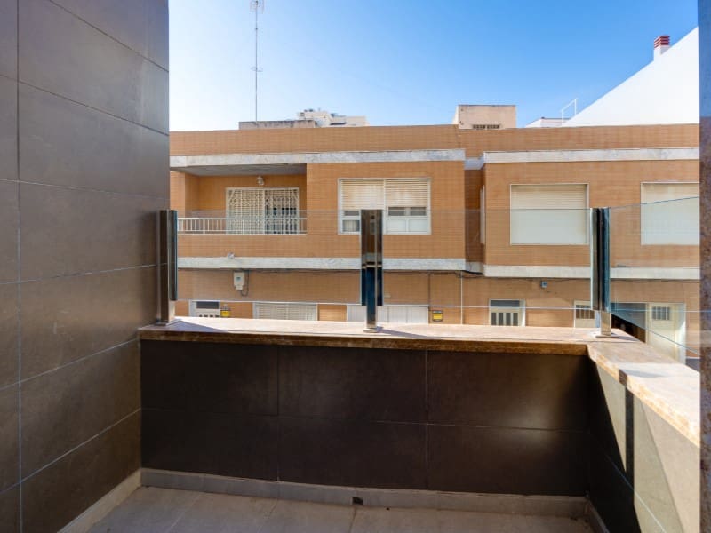 3 slaapkamer Appartement te koop in Torrevieja - € 299.000 (Ref: 9975051)
