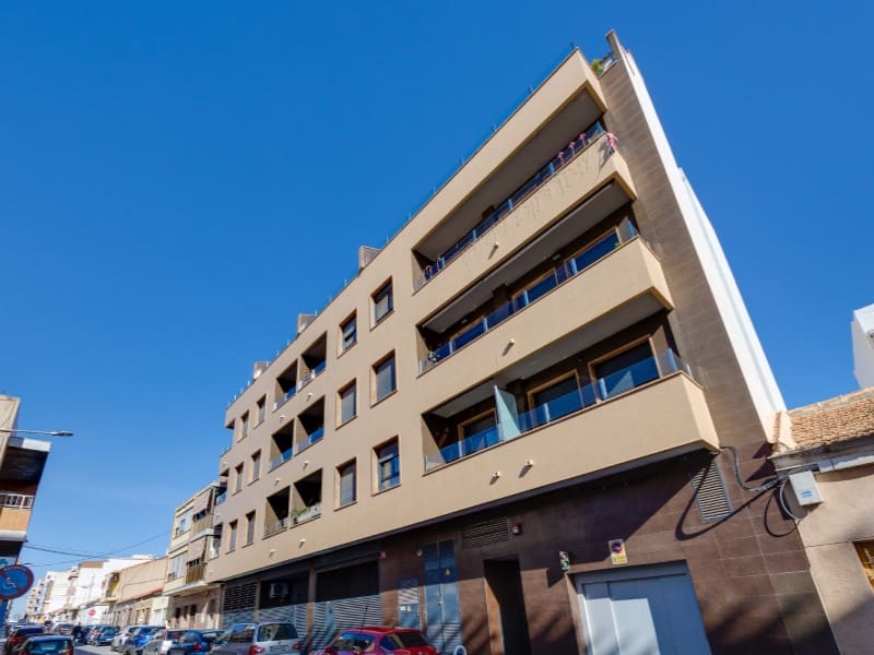 3 slaapkamer Appartement te koop in Torrevieja - € 299.000 (Ref: 9975051)