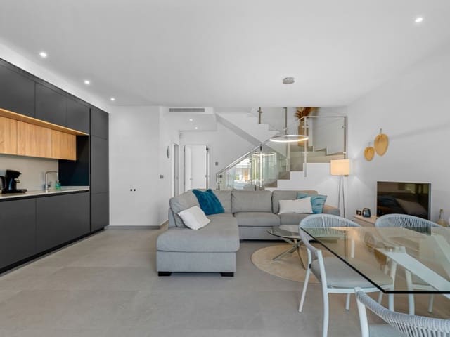 4 Zimmer Doppelhaus zu verkaufen in Formentera del Segura mit Pool - 369.000 € (Ref: 9977042)
