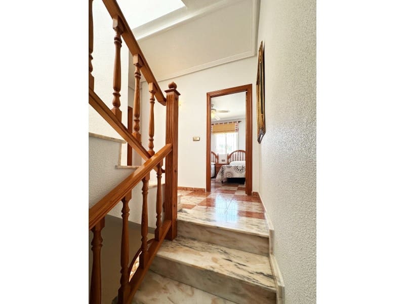 2 slaapkamer Villa te koop in Cabo Roig - € 239.000 (Ref: 9977043)