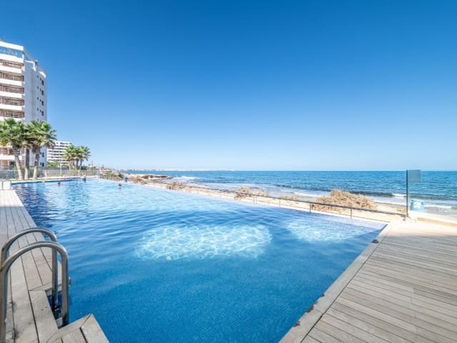 2 soveværelse Lejlighed til salg i Punta Prima, Torrevieja med swimmingpool - € 495.000 (Ref: 9977044)