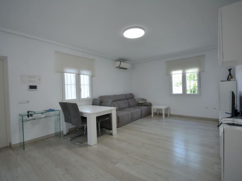 4 sypialnia Willa na sprzedaż w Lo Pepin z basenem - 470 000 € (Ref: 9977045)