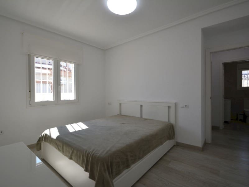 4 sypialnia Willa na sprzedaż w Lo Pepin z basenem - 470 000 € (Ref: 9977045)